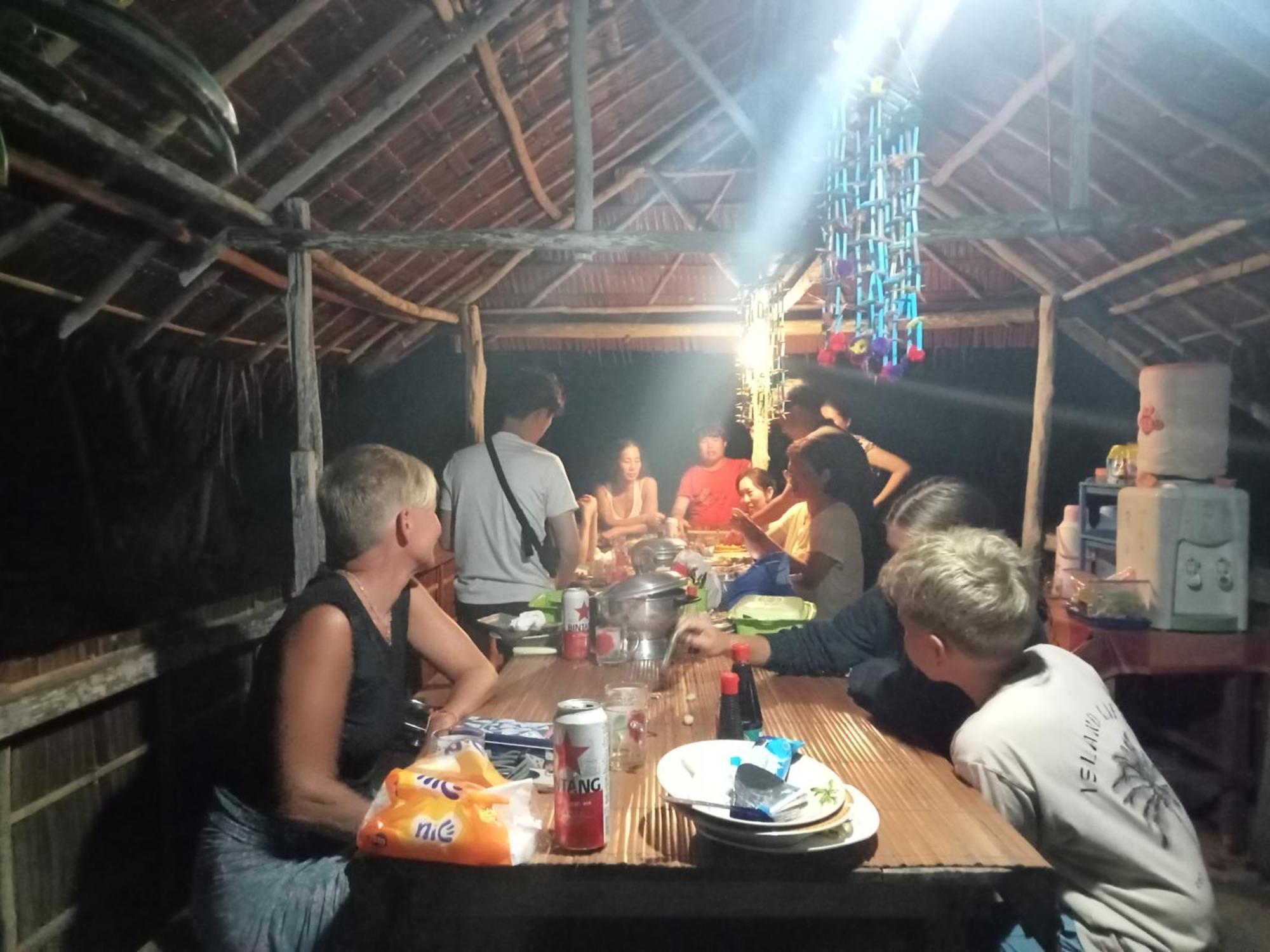 Kri Ransiwor Homestay מראה חיצוני תמונה